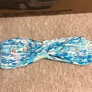 Lilly Pulitzer strapless bathingsuit top.